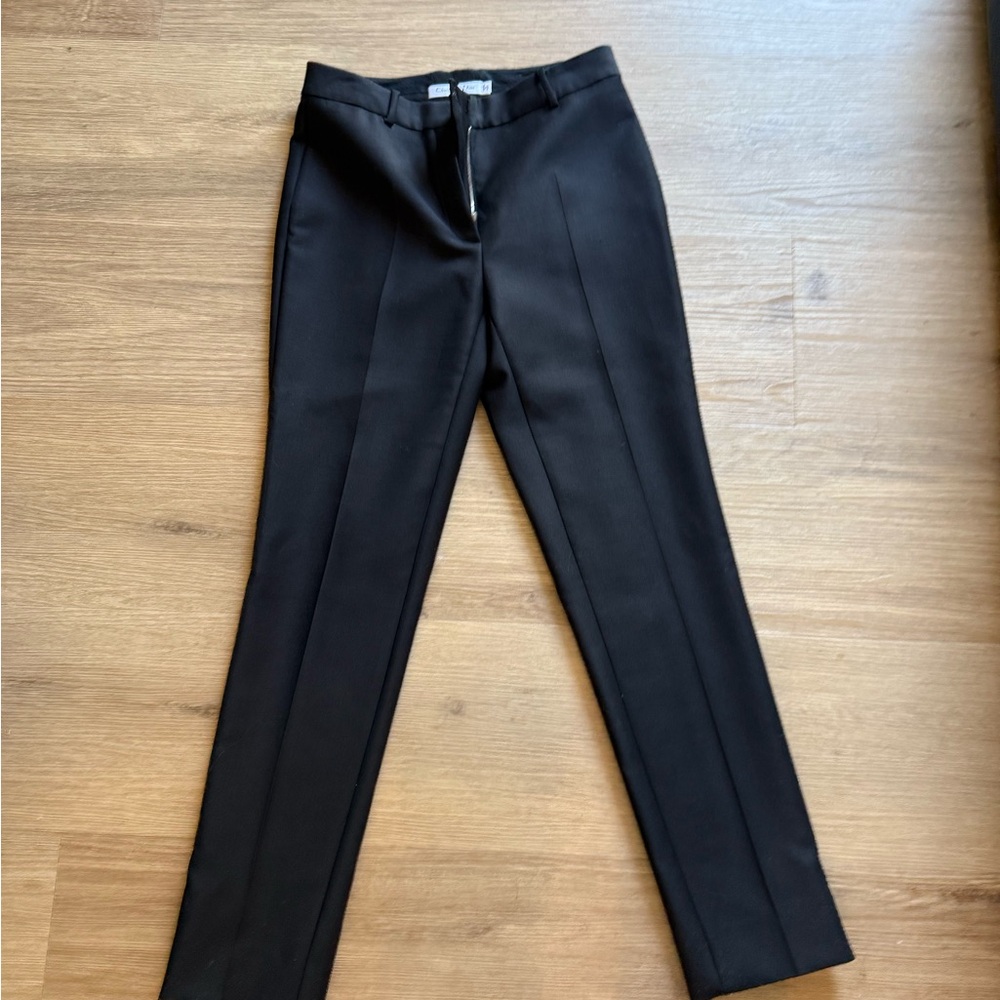 Authentic Christian Dior-the one black pair you need  💜